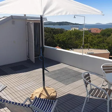 Feriehus 3 Bedroom Amazing Home In Vodice