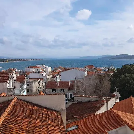 Feriehus Awesome In With Kitchen Vodice