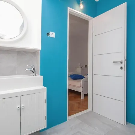 3 Bedroom Amazing Home In Vodice Feriehus